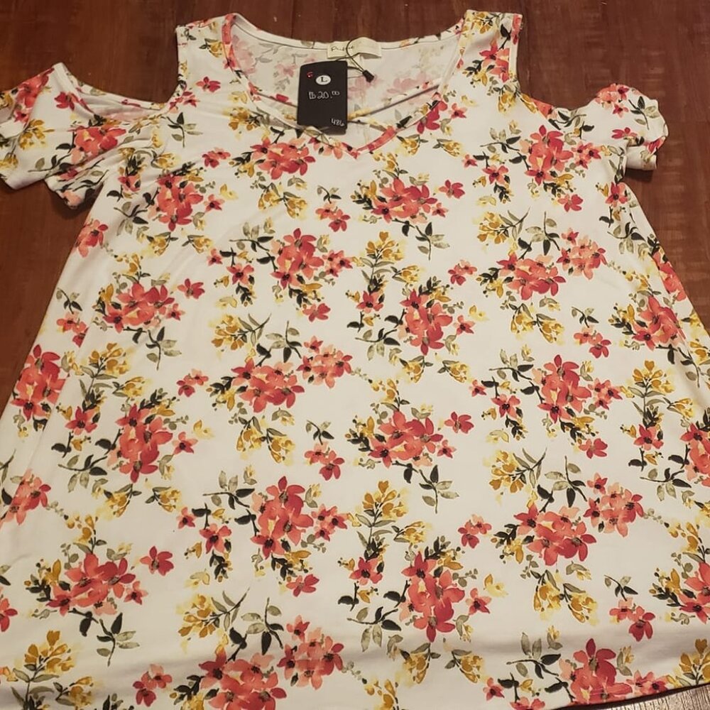 Large could shoulder top